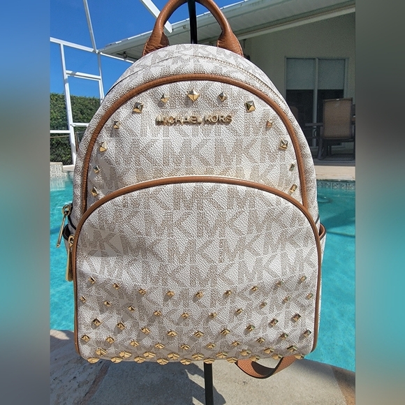 Michael Kors Vanilla Cream Medium Abbey Signature Gold Studded Backpack/Tan Trim - Picture 14 of 16